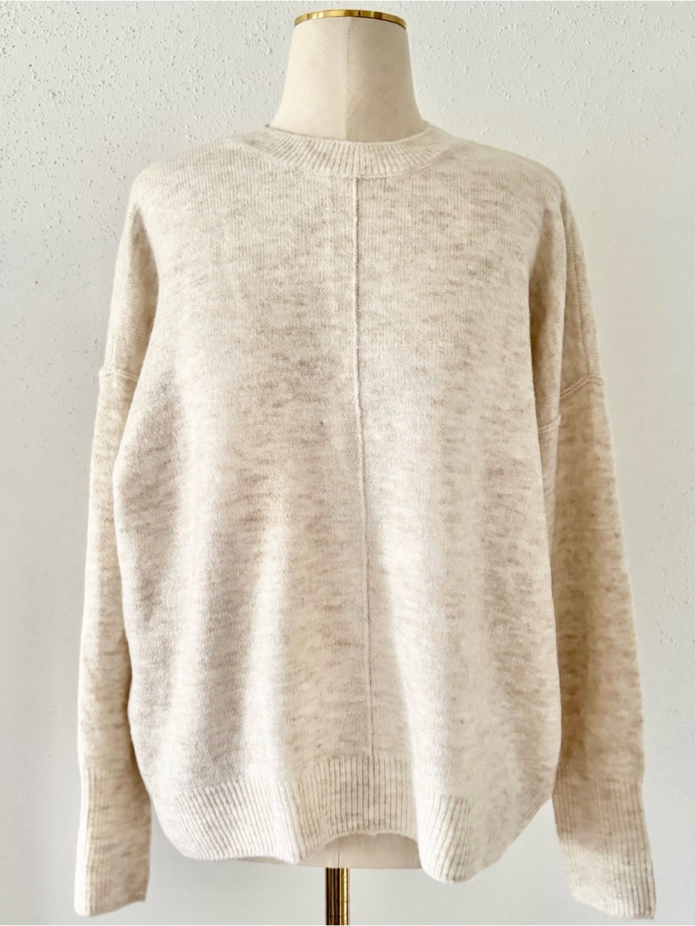 VINCE CAMUTO Light Beige Crew Neck Lightweight Knit Sweater Women's Size Small S